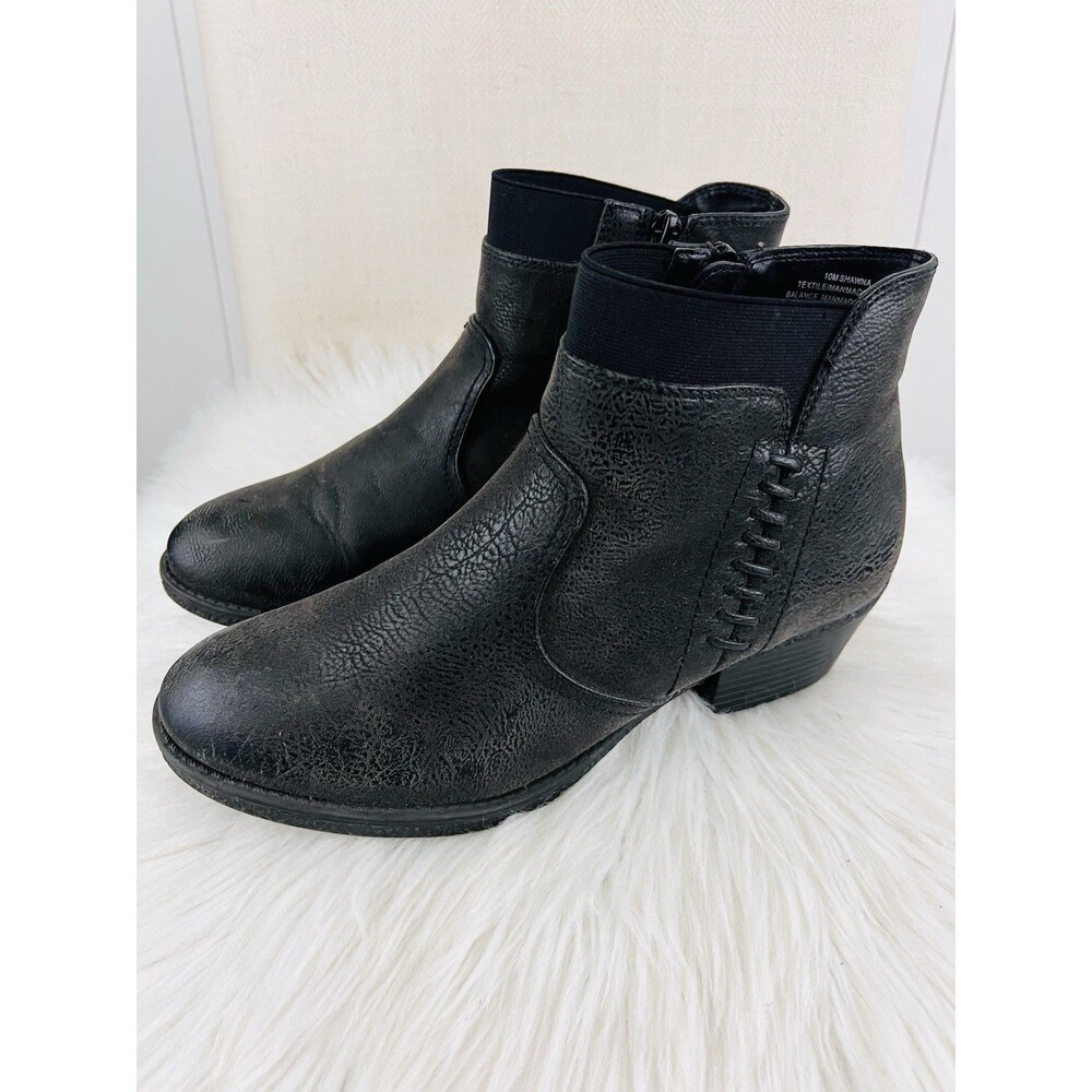 Vintage 7 Eight Shawna Black Ankle Boots Size 7 Distressed Zip Booties Size 10M